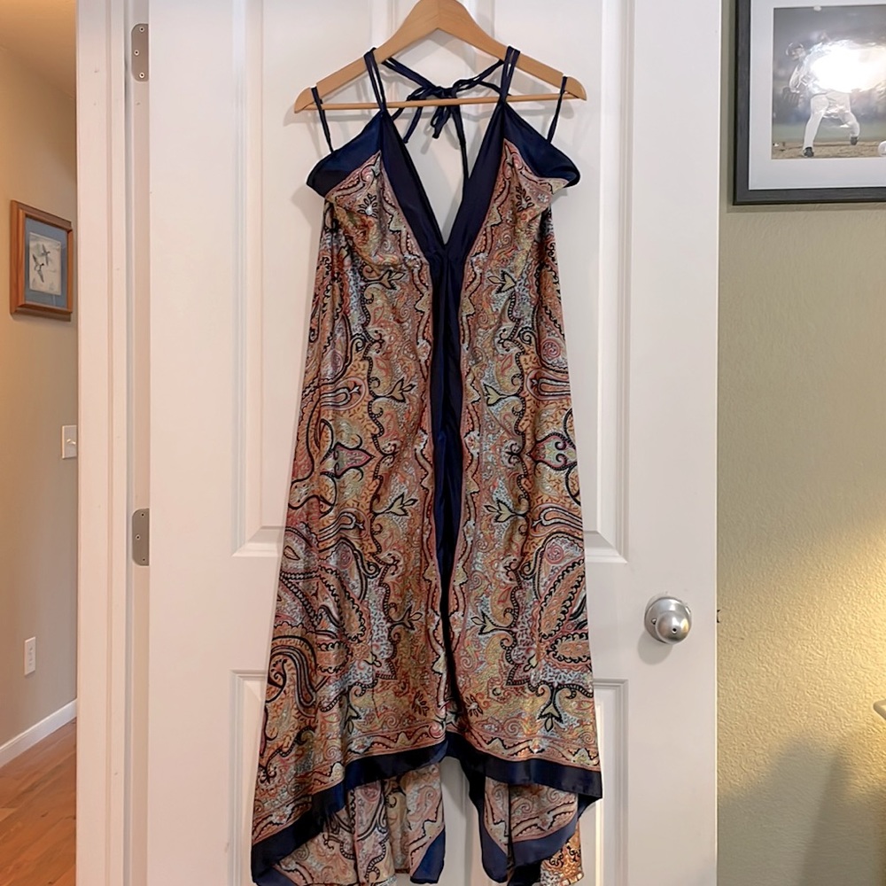 Backless paisley festival dress, free size
